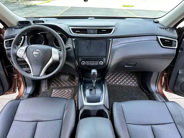 Nissan X-Trail 2014