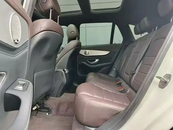 Mercedes-Benz GLC 2016