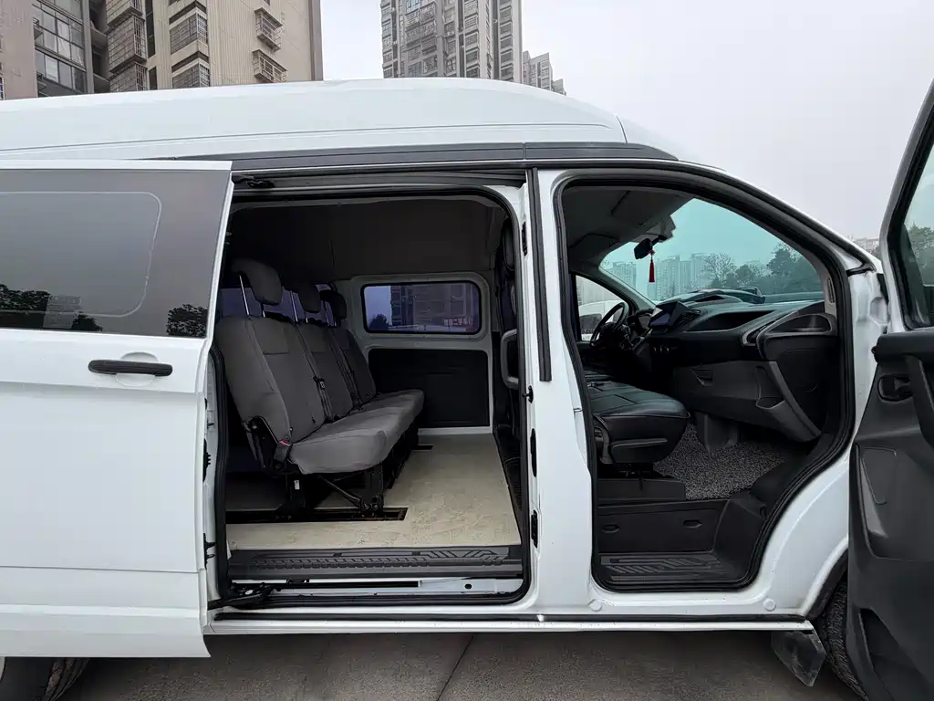 Ford Transit 2020 — фото 6