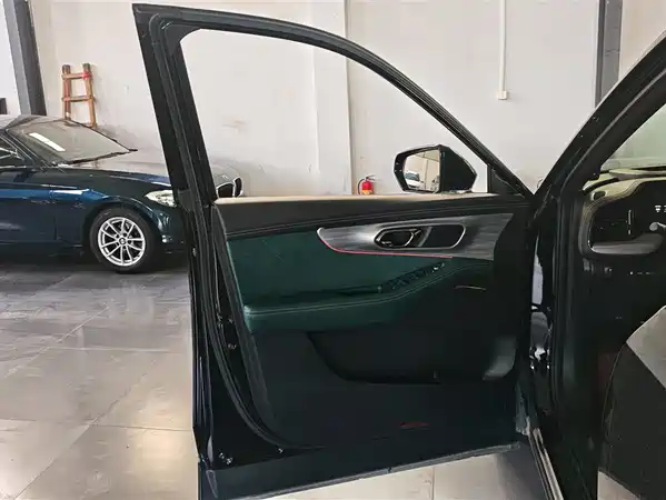 GAC Trumpchi GS8 2022