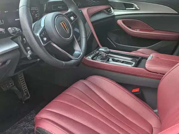 Hongqi H5 2023