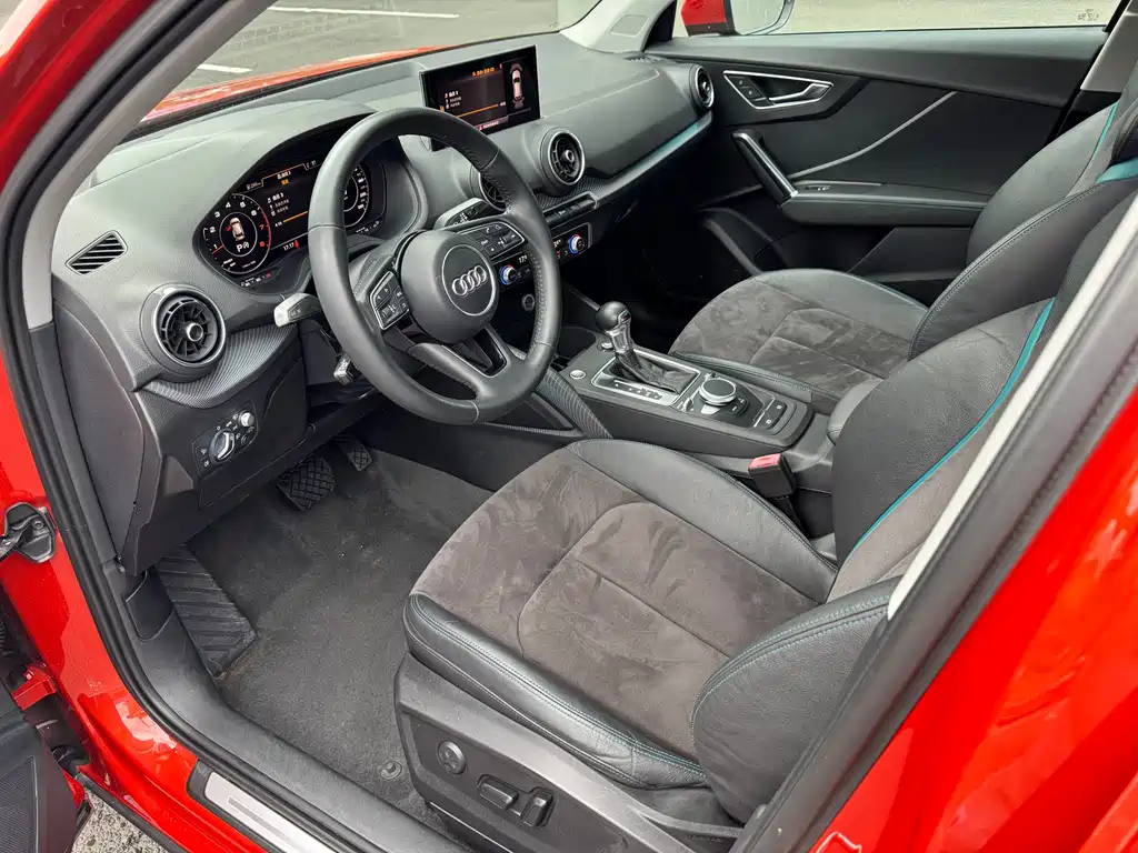 Audi Q2L 2018