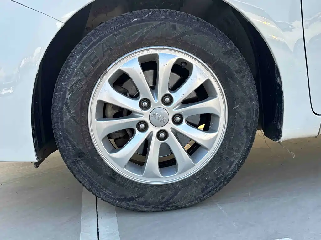 Kia K3 2017