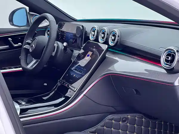 Mercedes-Benz C-Class 2024