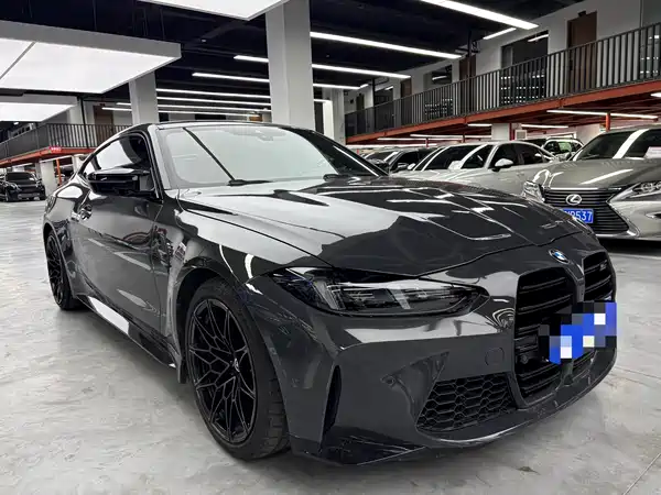 BMW M4 2022