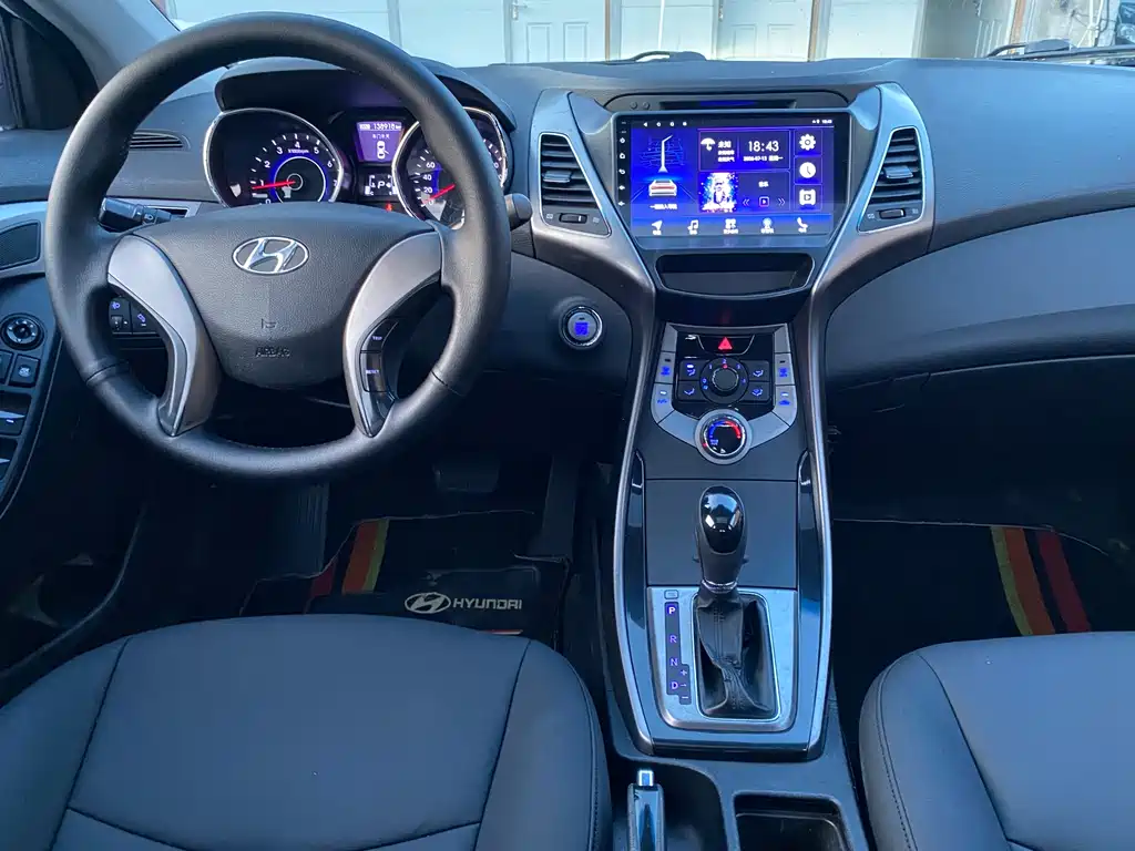 Hyundai Elantra 2014