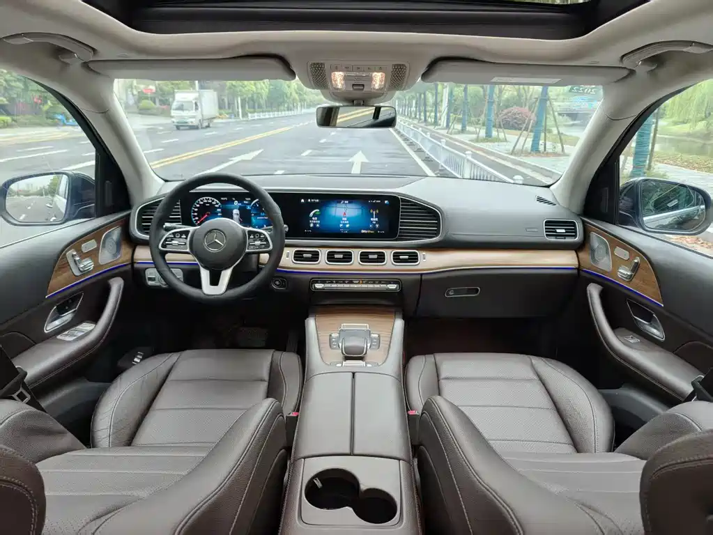 Mercedes-Benz GLE 2020 — фото 6