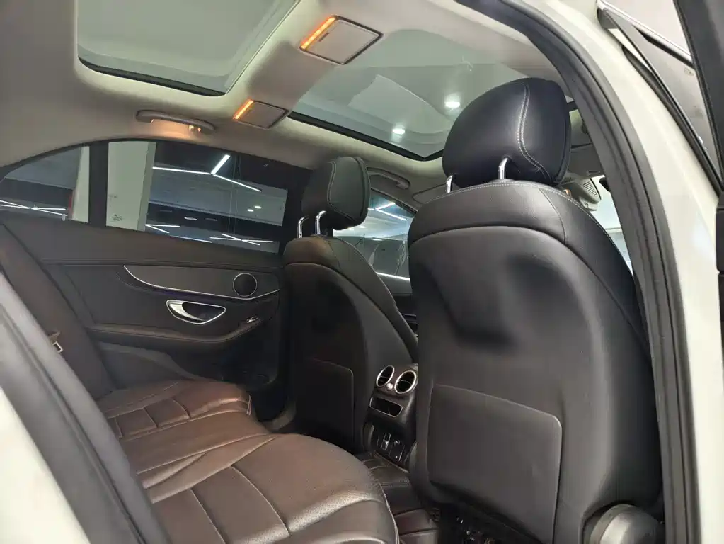 Mercedes-Benz C-Class 2020 — фото 10