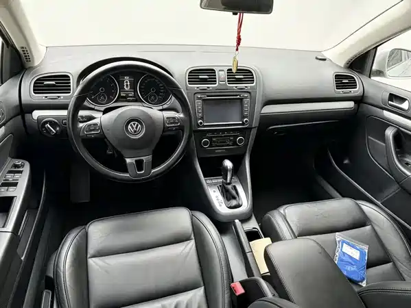 Volkswagen Golf 2012