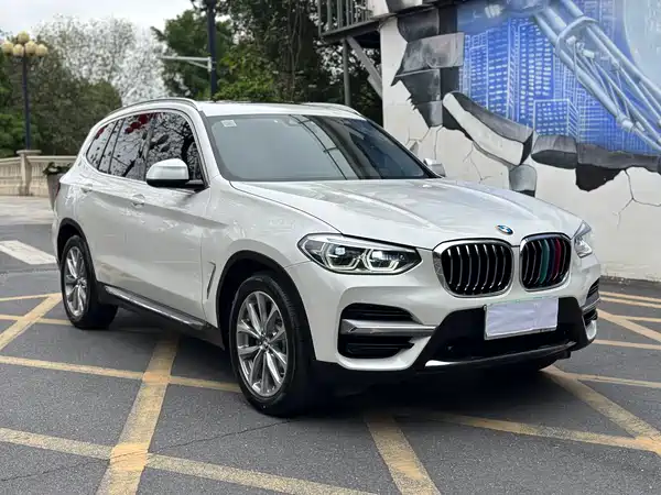 BMW X3 2021