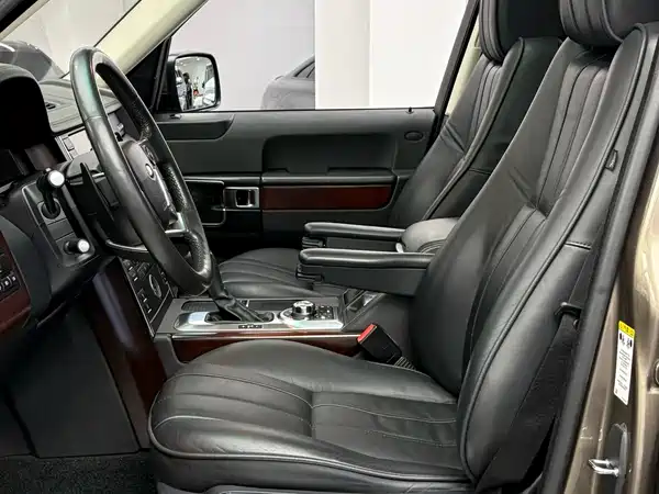 Land Rover Range Rover 2011