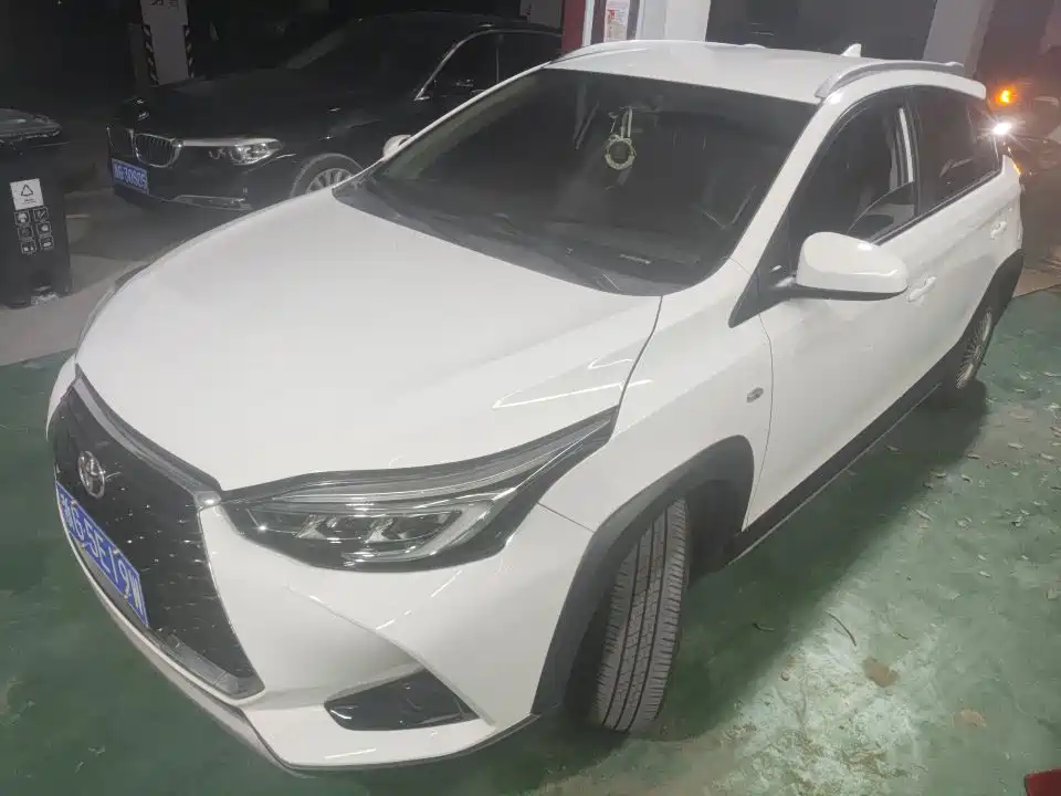 Toyota Yaris L 2022