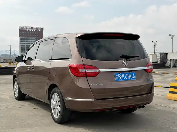 Buick GL8 2020
