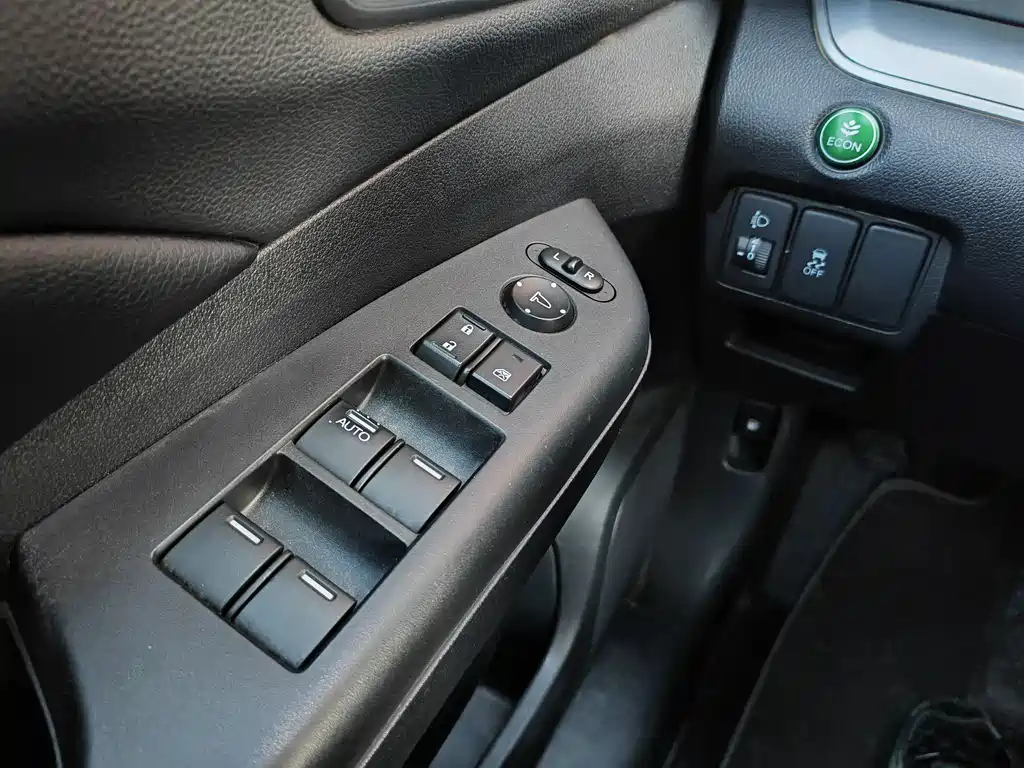 Honda CR-V 2017 — фото 16