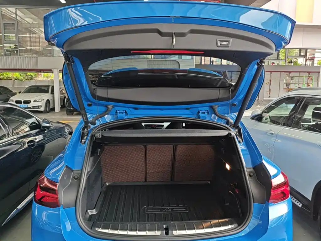BMW X2 2022 — фото 19