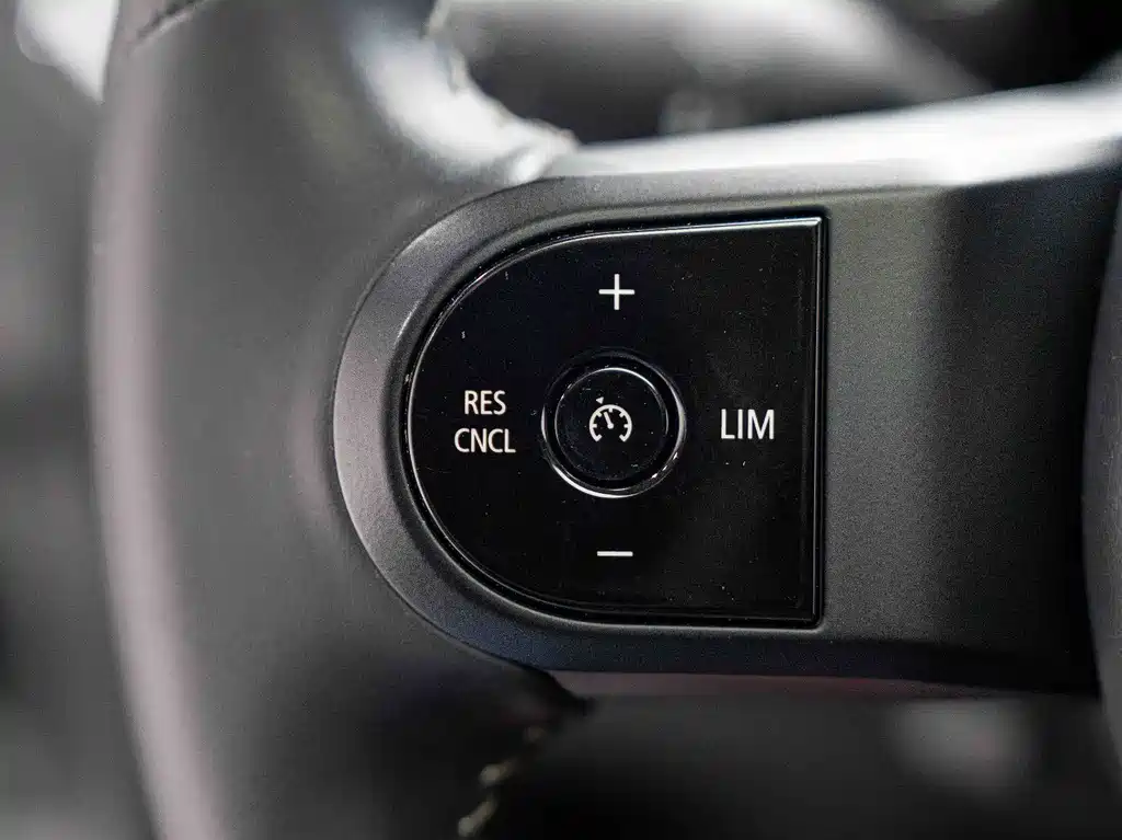 MINI Clubman 2023 — фото 20