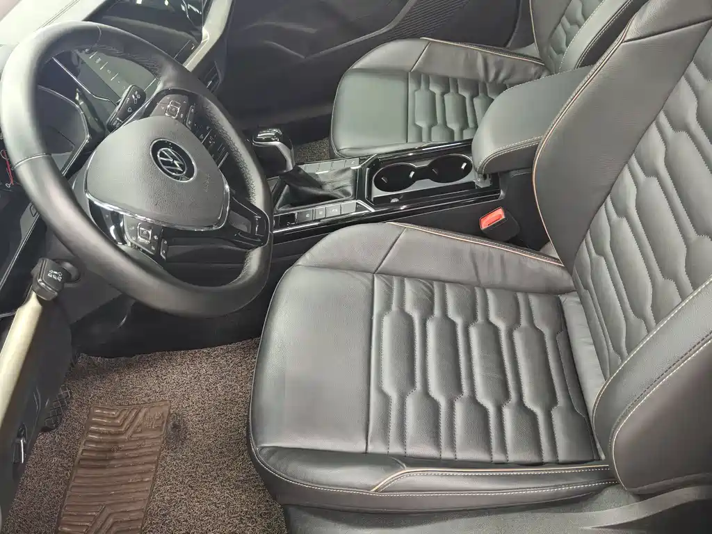 Volkswagen Passat 2021