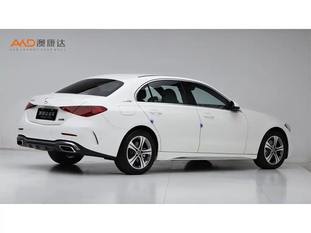Mercedes-Benz C-Class 2022 — фото 3