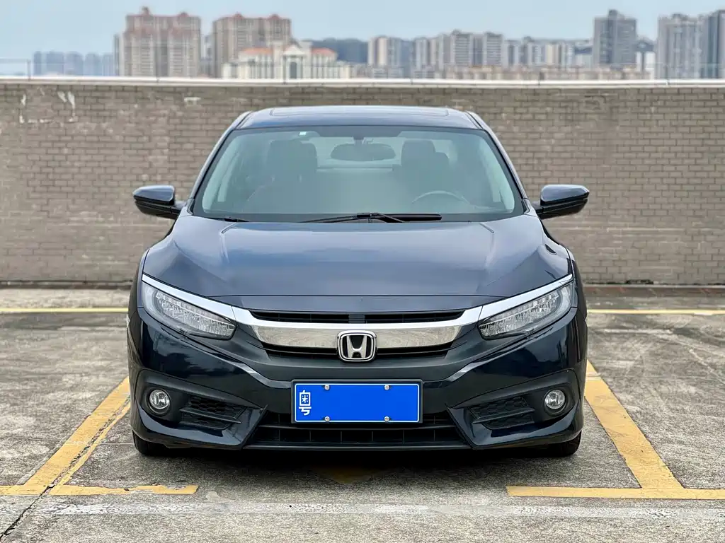 Honda Civic 2019 — фото 2