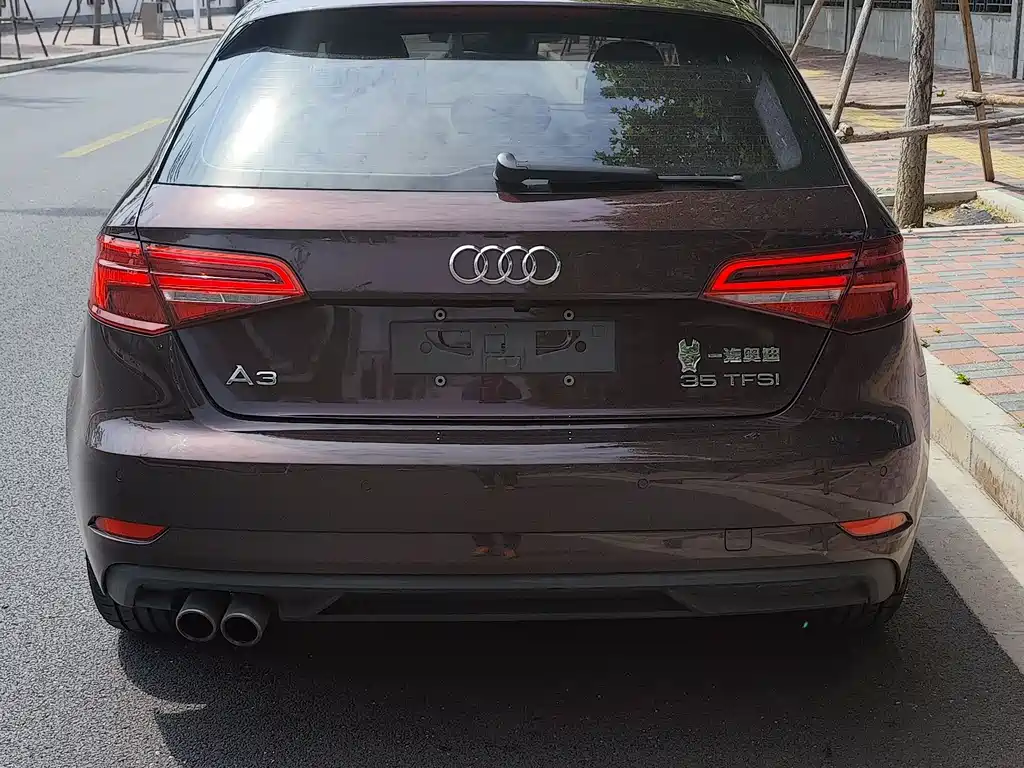 Audi A3 2018 — фото 12