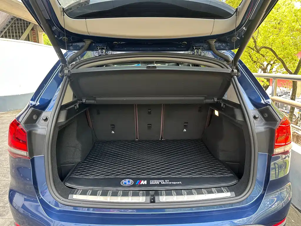 BMW X1 2021 — фото 14