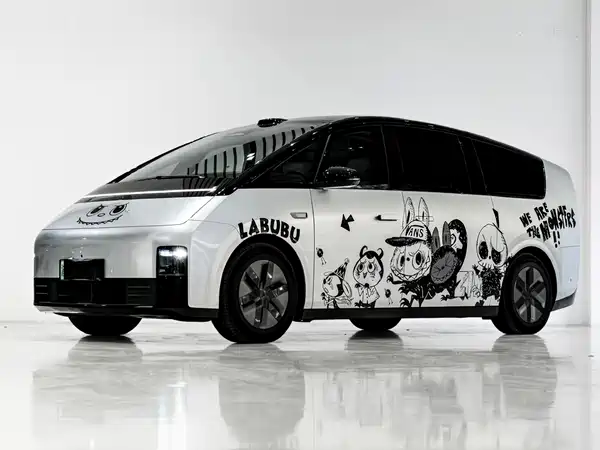 Li Auto MEGA 2025