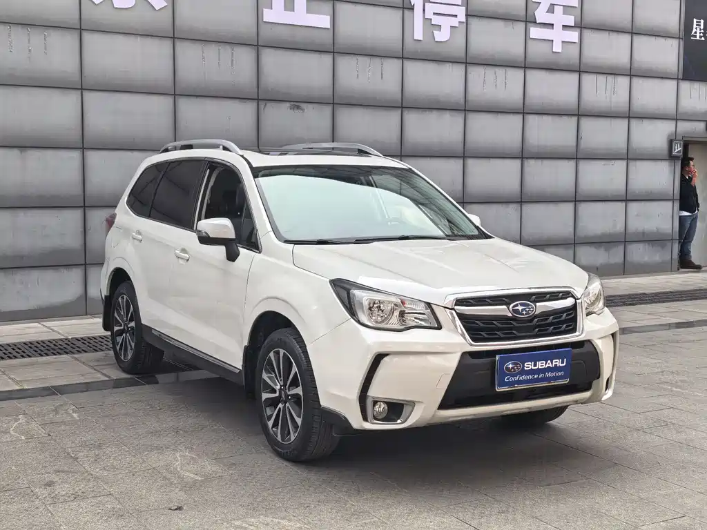 Subaru Forester 2016