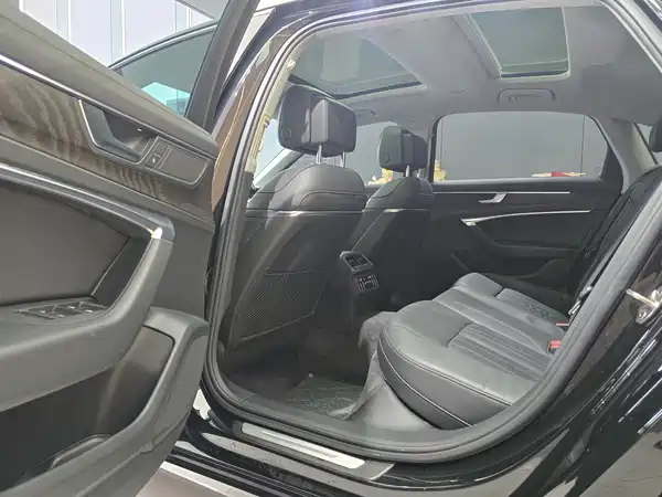 Audi A6L 2021
