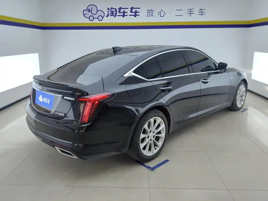 Cadillac CT5 2023 — фото 3