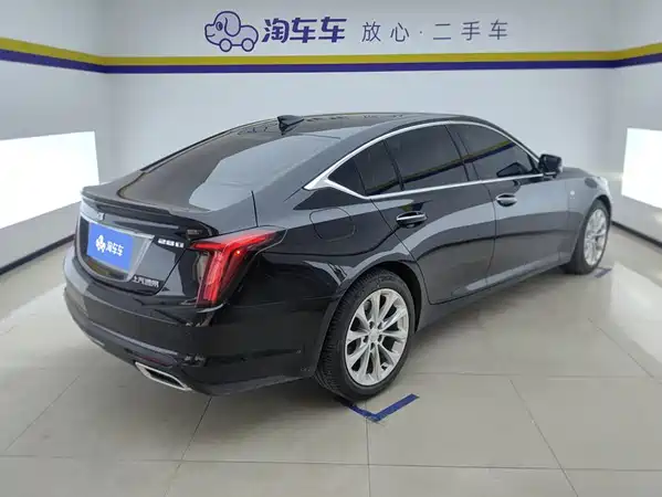 Cadillac CT5 2023