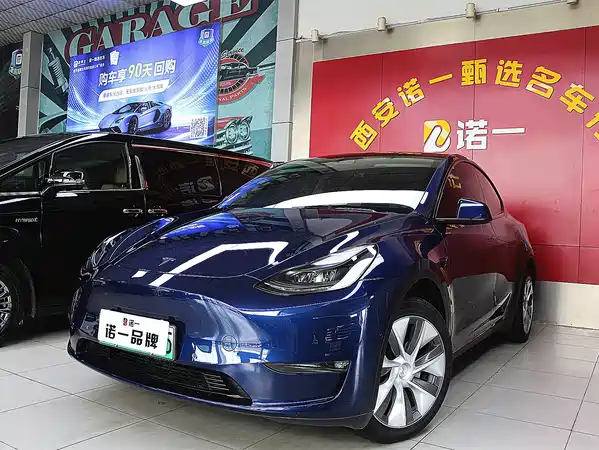 Tesla Model Y 2022