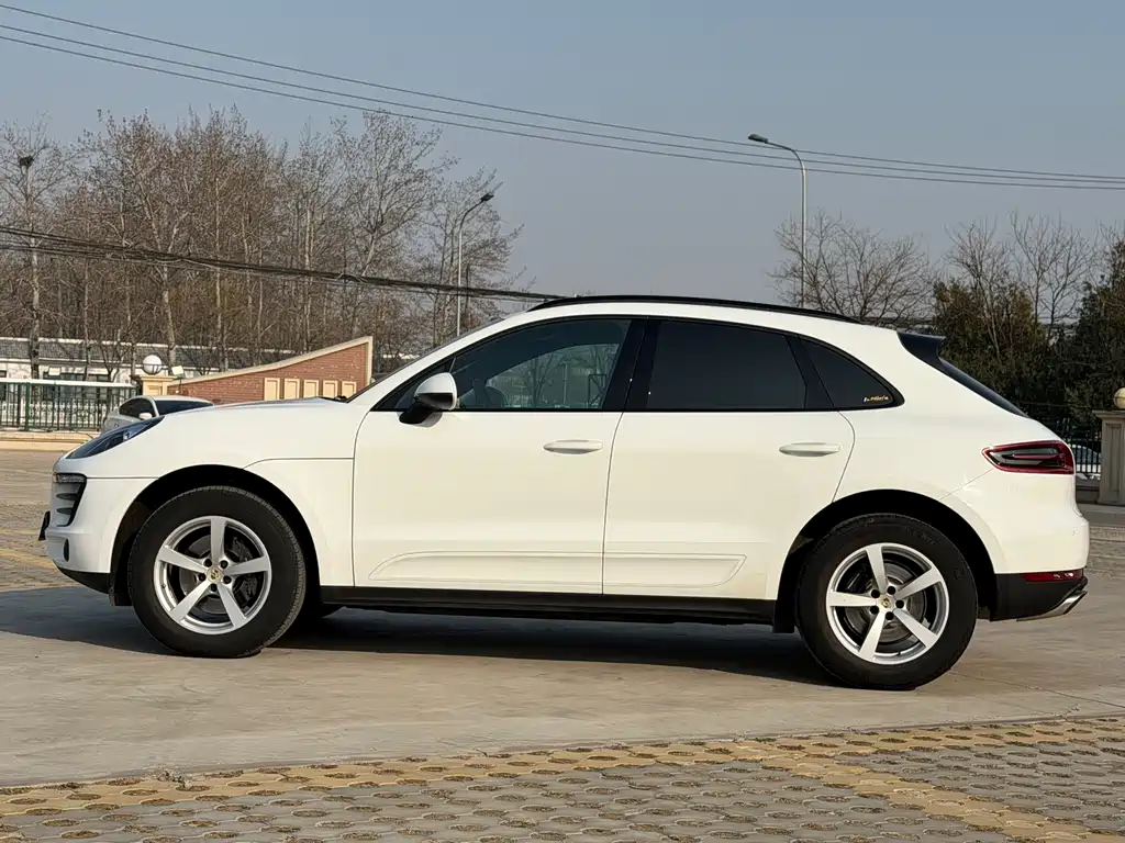 Porsche Macan 2016 — фото 2