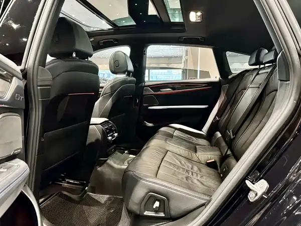 BMW 6 Series GT 2023