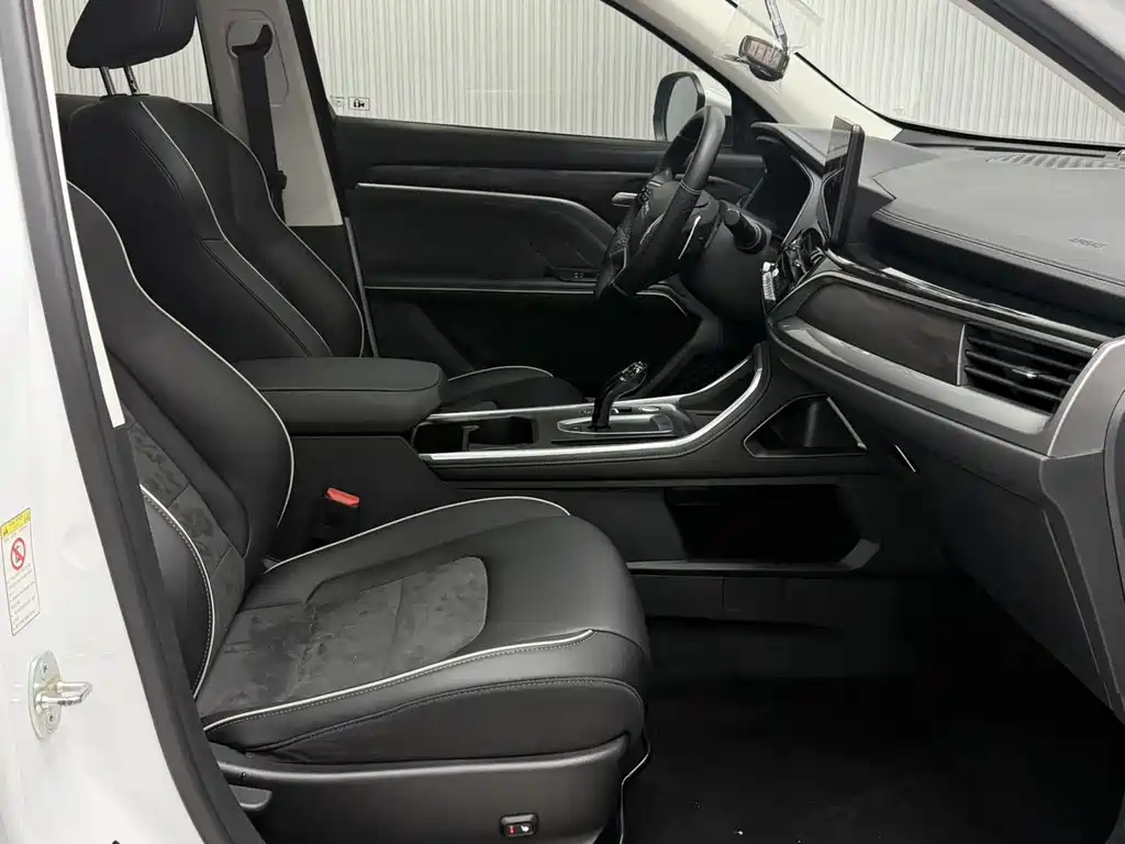 Haval H6 2023 — фото 11