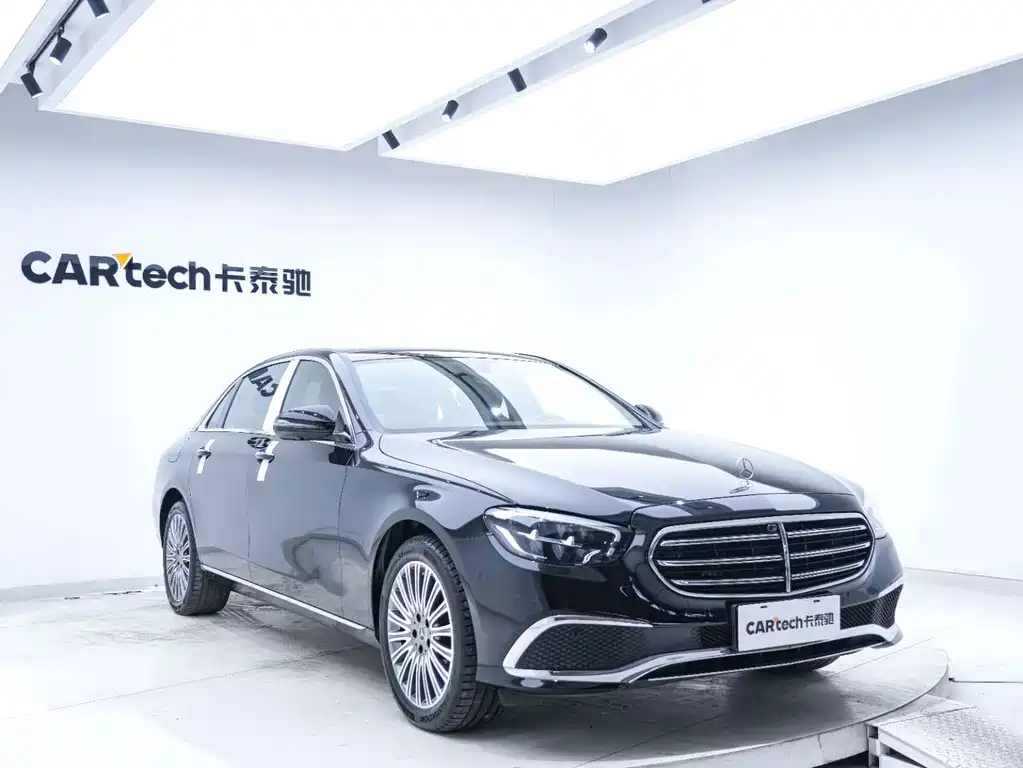 Mercedes-Benz E-Class 2025