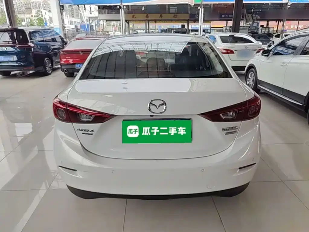 Mazda 3 Axela 2018