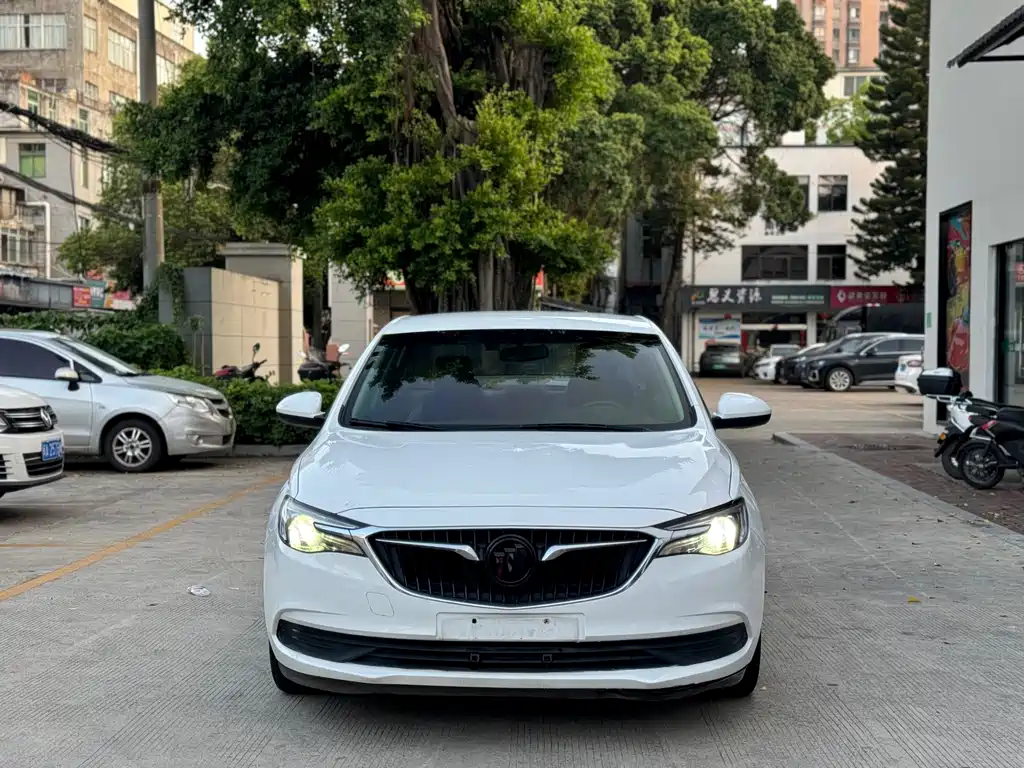 Buick Excelle 2018