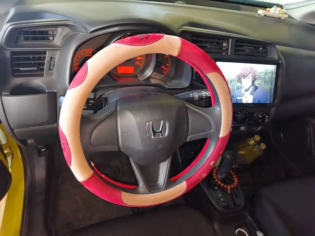 Honda Fit 2015 — фото 11