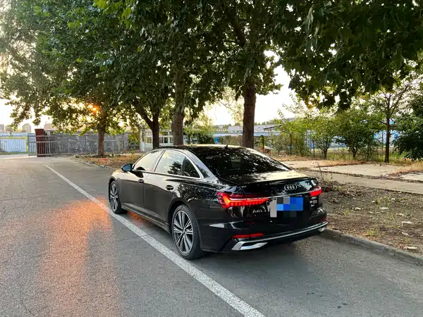 Audi A6L 2020