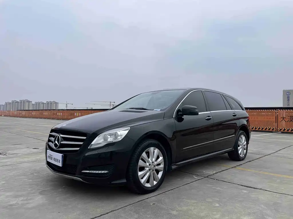 Mercedes-Benz R-Class 2015 — фото 1