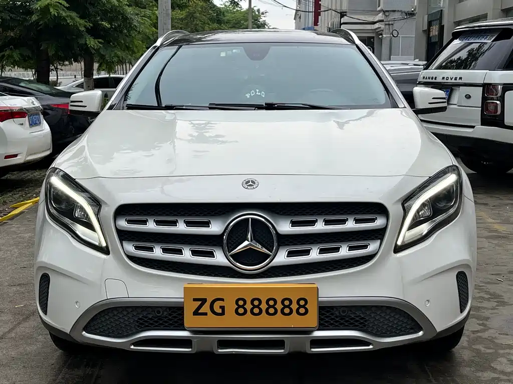 Mercedes-Benz GLA 2017 — фото 2
