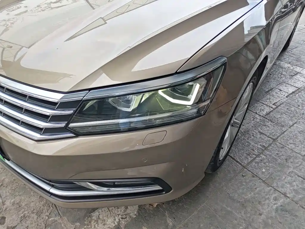 Volkswagen Passat 2016 — фото 24