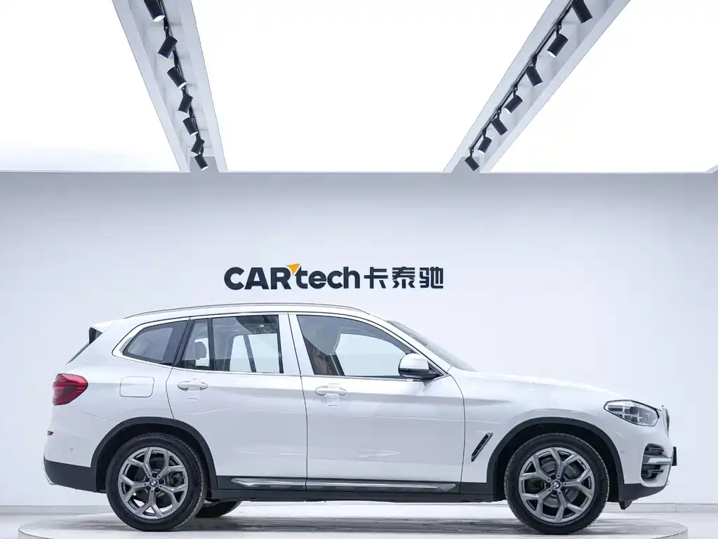 BMW X3 2020 — фото 3