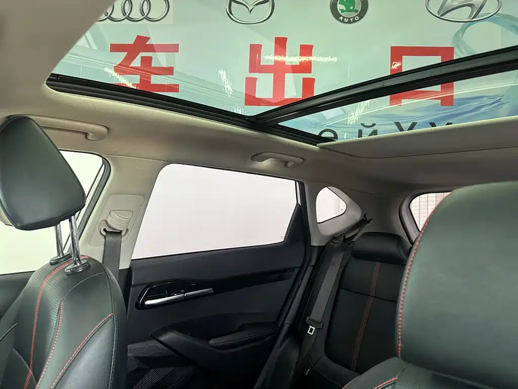Kia KX3 2022 — фото 14