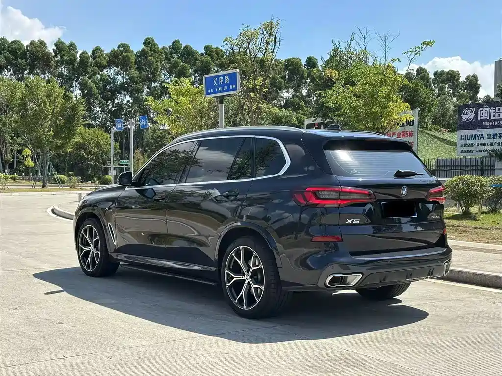 BMW X5 2023 — фото 5