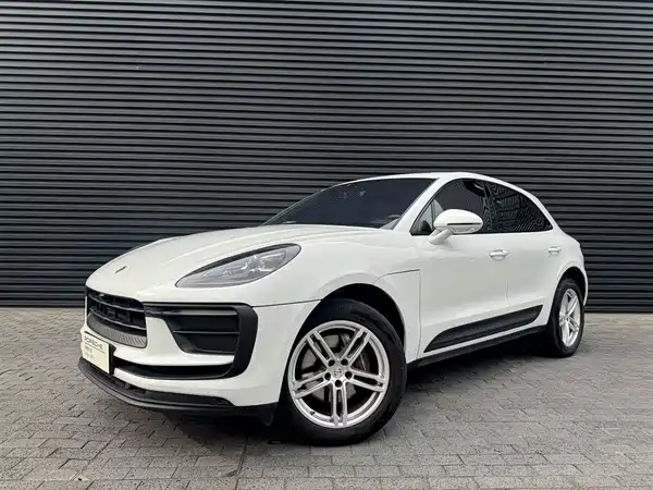 Porsche Macan 2023