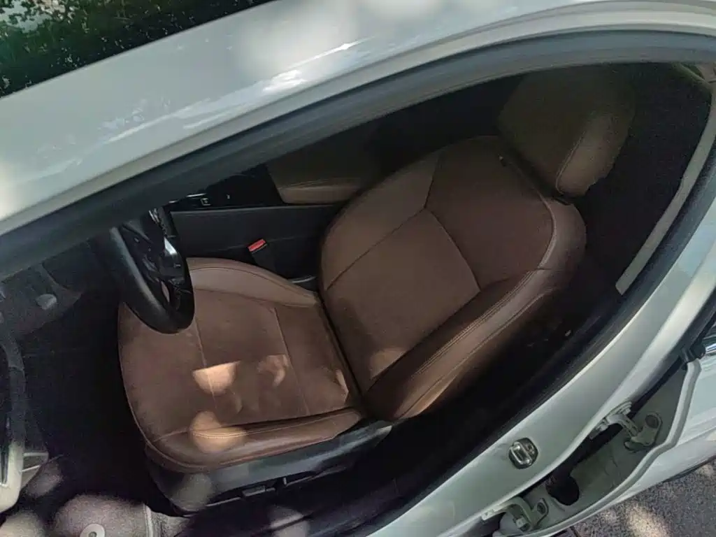 Buick Regal 2019 — фото 15