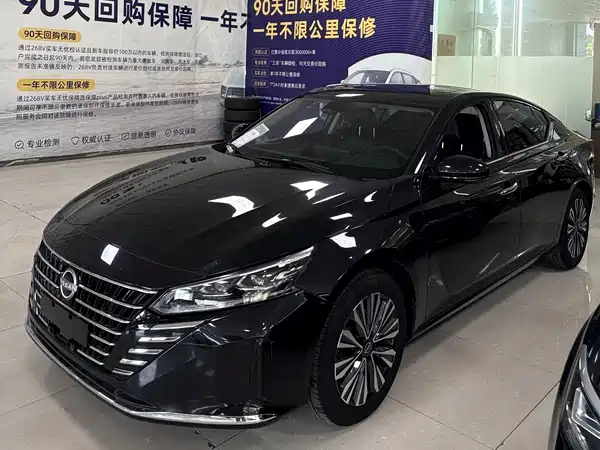Nissan Teana 2022