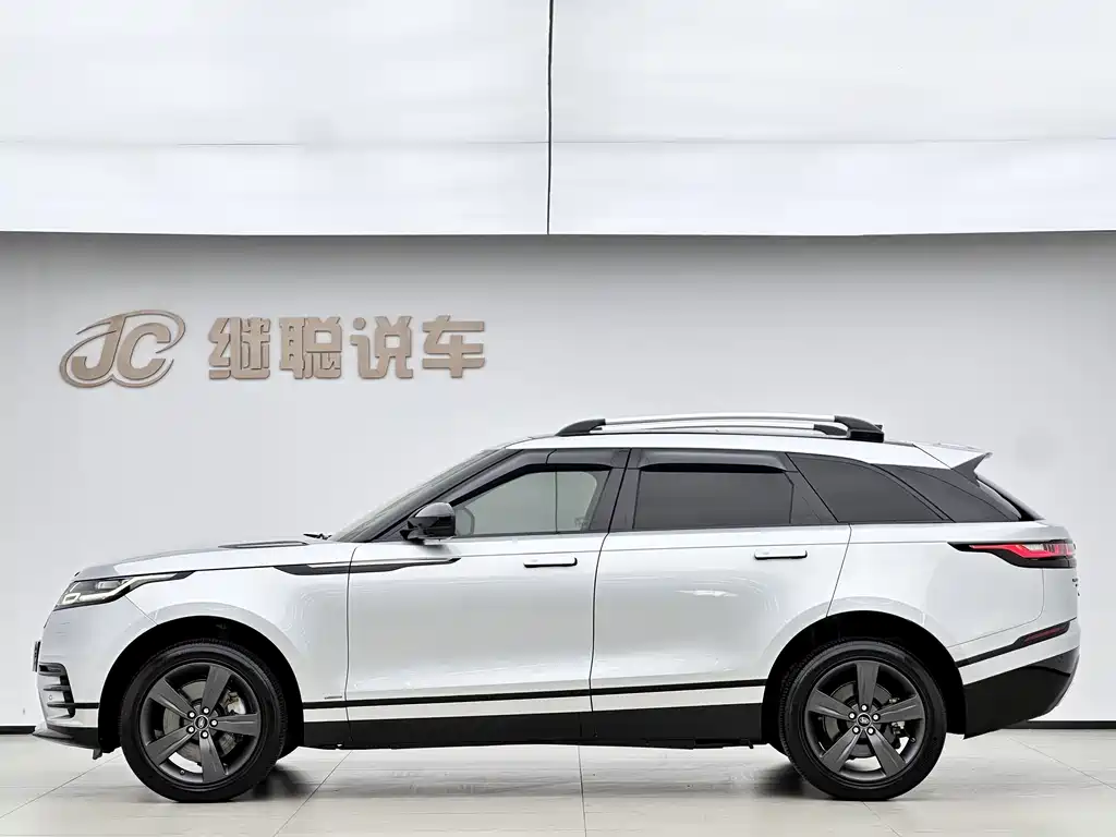 Land Rover Velar 2019 — фото 15