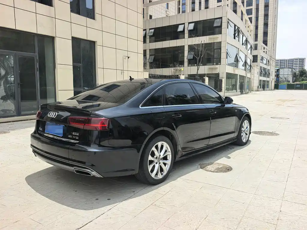 Audi A6L 2018 — фото 15